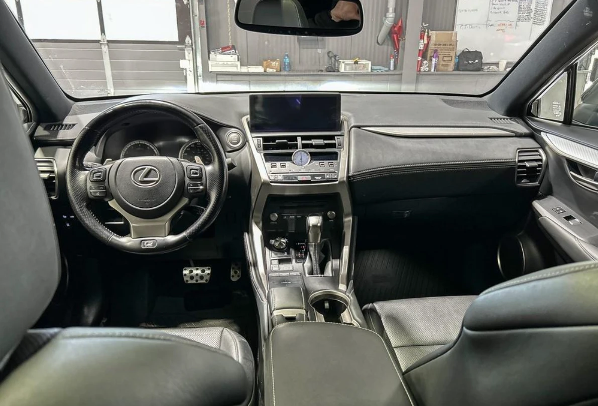 Lexus NX 300 2021 Lexus NX 300 AWD F Sport - изображение 6