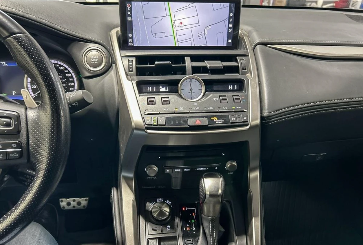Lexus NX 300 2021 Lexus NX 300 AWD F Sport - изображение 8
