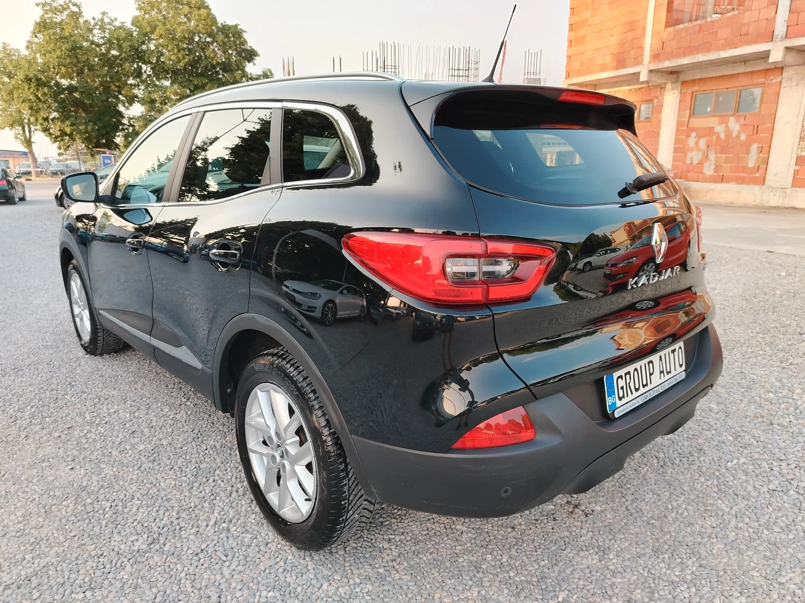 Renault Kadjar 1.5DCI-110к.с/АВТОМАТИК/НАВИГАЦИЯ/КАМЕРА!!!  - изображение 5