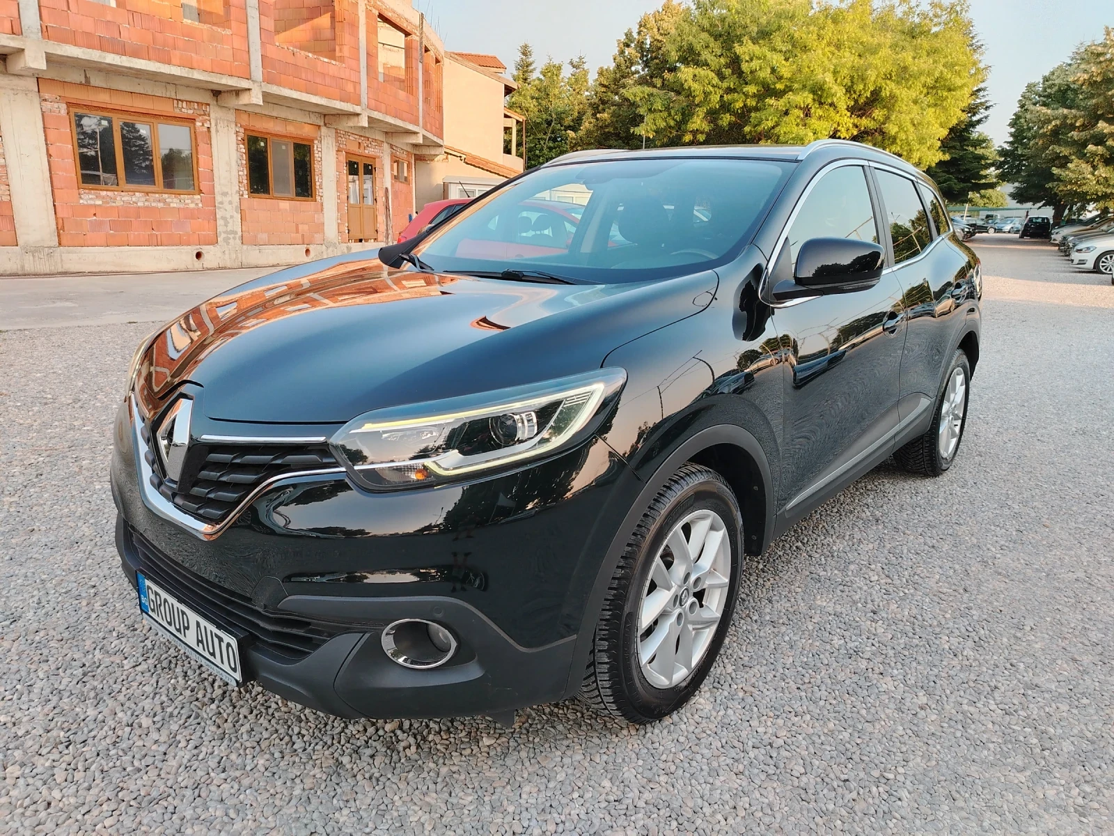 Renault Kadjar 1.5DCI-110к.с/АВТОМАТИК/НАВИГАЦИЯ/КАМЕРА!!!  - изображение 3