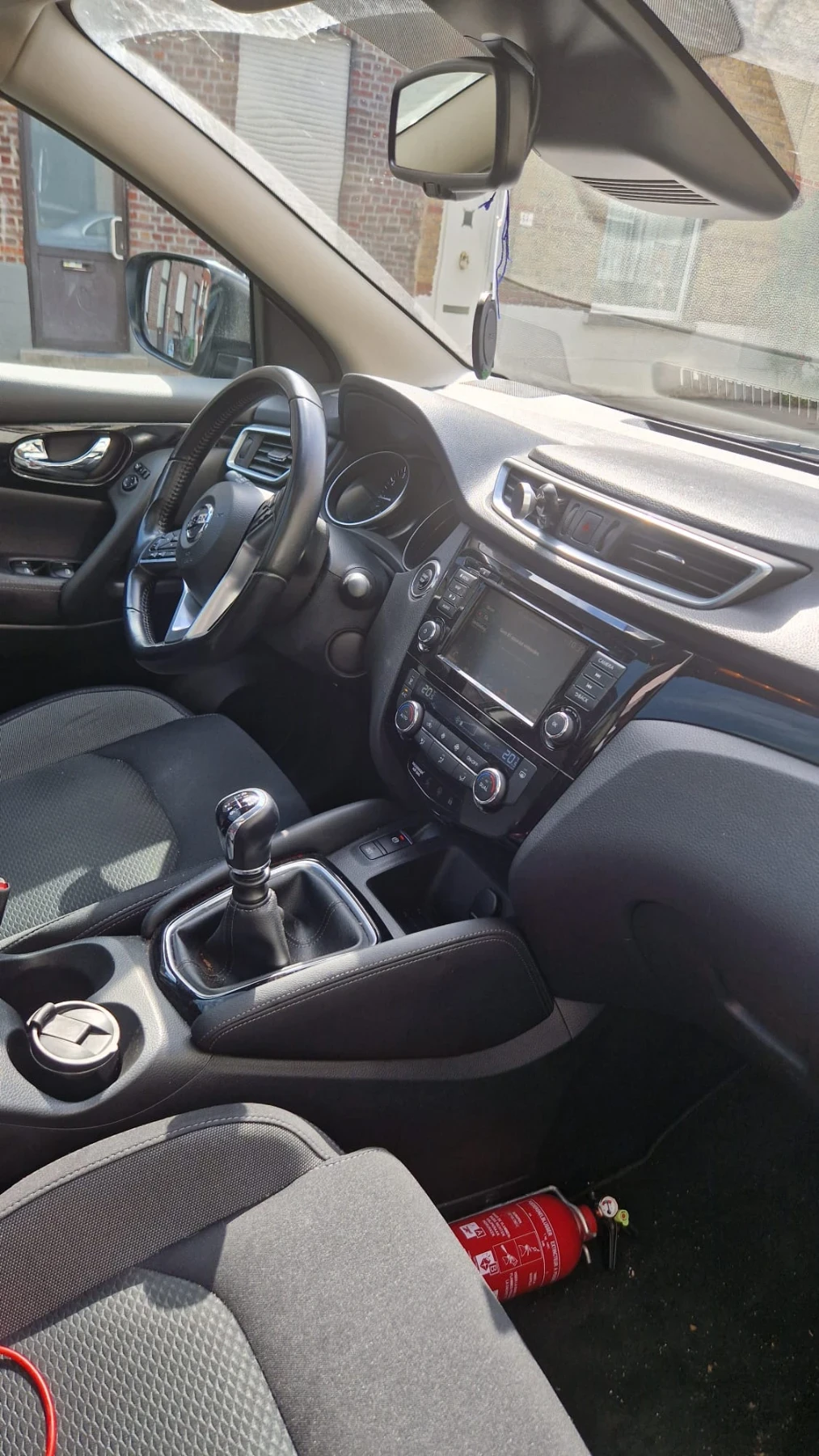 Nissan Qashqai 1.3 , benzine  - изображение 3