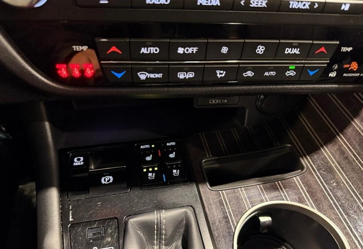 Lexus RX 350 2020 Lexus RX 350 - изображение 10