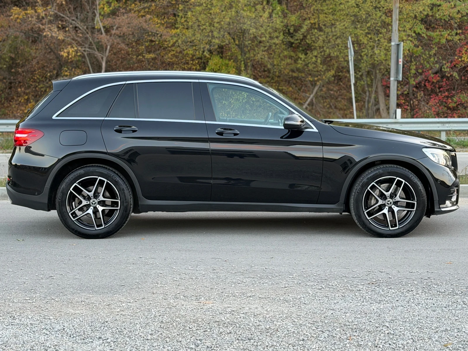 Mercedes-Benz GLC 350 AMG LINE* 4MATIC* DISTRONIC* AMBIENT*  - изображение 8