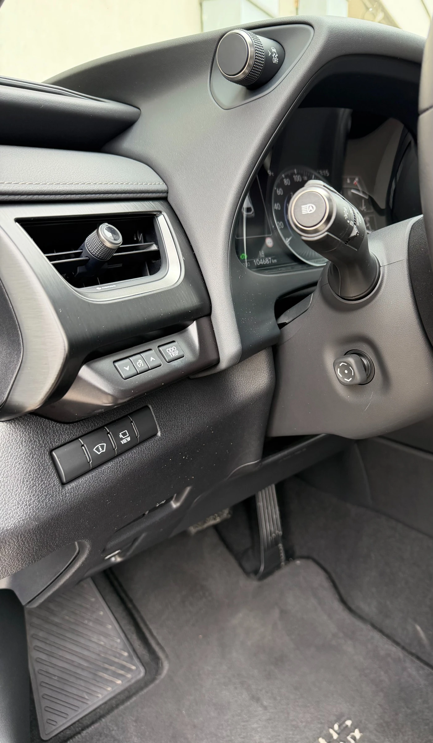 Lexus UX 250h 4x4 Luxury Premium - изображение 7