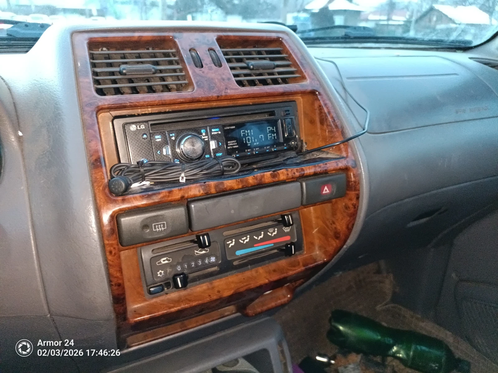 Nissan Terrano | Mobile.bg � ����������� 11