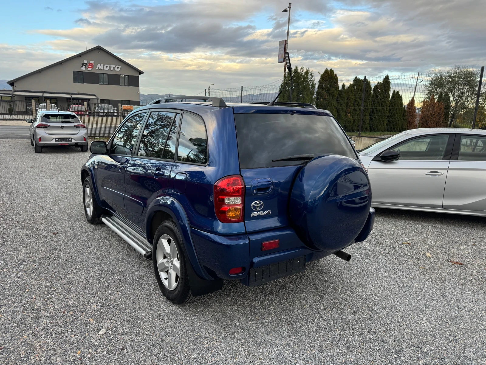 Toyota Rav4 2.0vvt-i GAS!!! GPL!!  Facelift!! Klimatronik!! - изображение 5