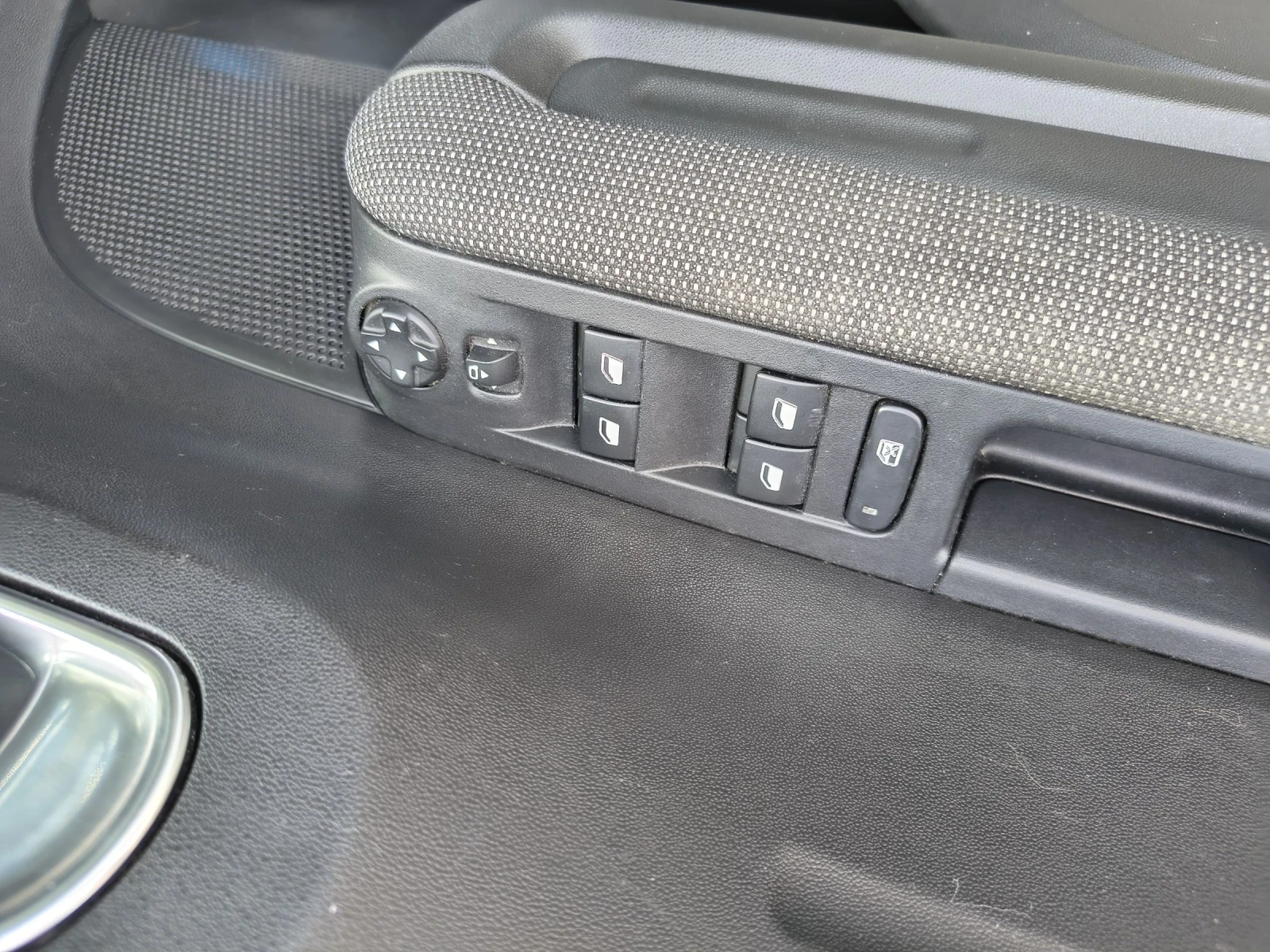 Citroen C3 Aircross, снимка 11 - Автомобили и джипове - 54192761