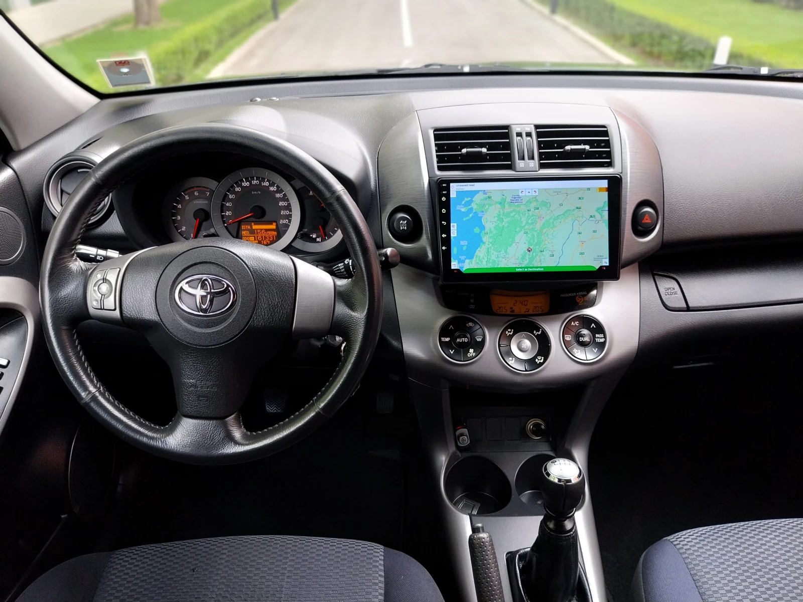 Toyota Rav4 2.2 D4D 136ks/4x4/НАВИ/TOP/, снимка 2 - Автомобили и джипове - 54394966