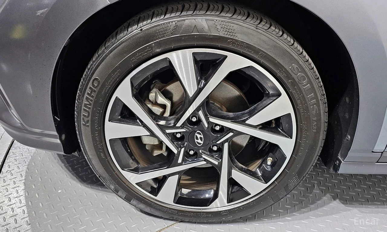 Hyundai Kona Inspiration 4x4* ПОДГРЕВ* ОБДУХВАНЕ* КРАЙНА ЦЕНА* , снимка 5 - Автомобили и джипове - 54460374