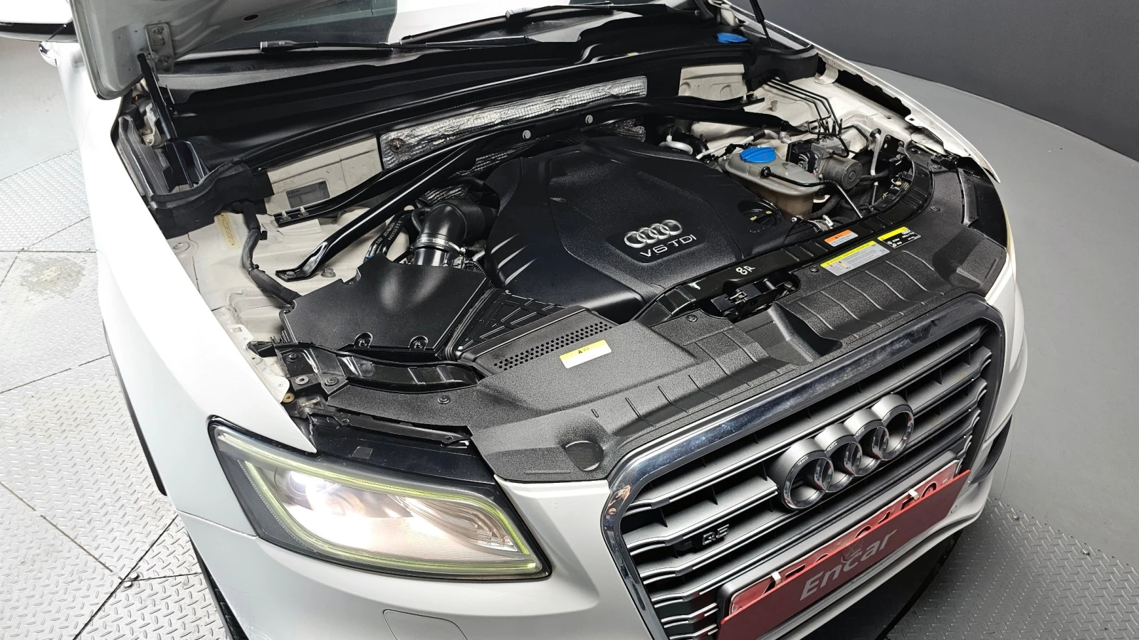 Audi Q5 45 TDI Quattro * Сменена верига и AdBlue система* , снимка 7 - Автомобили и джипове - 54750459