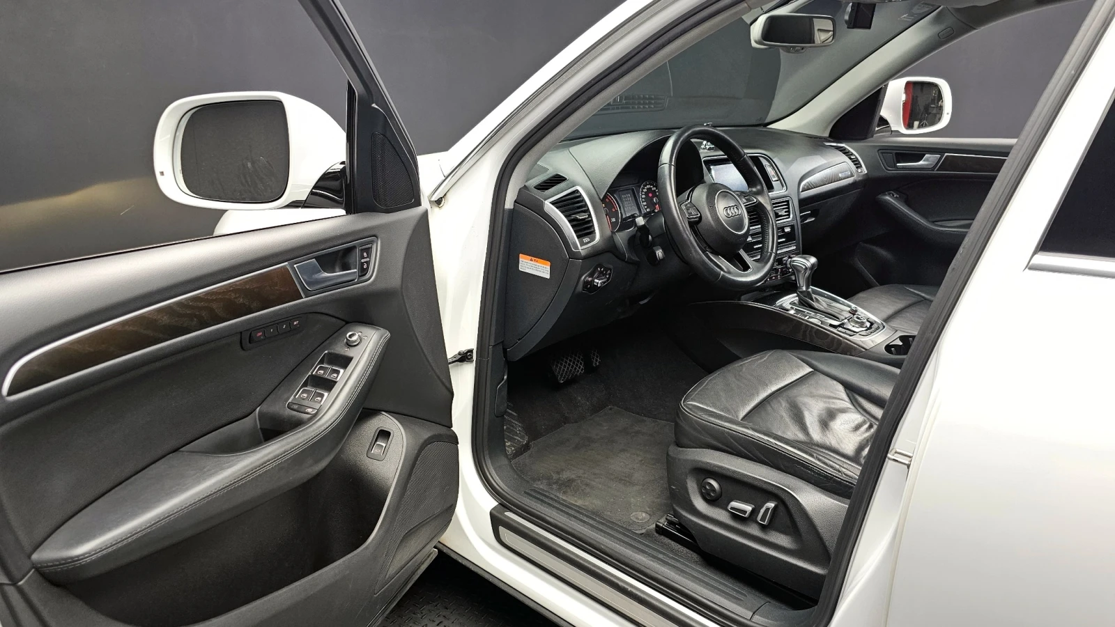 Audi Q5 45 TDI Quattro * Сменена верига и AdBlue система* , снимка 9 - Автомобили и джипове - 54750459