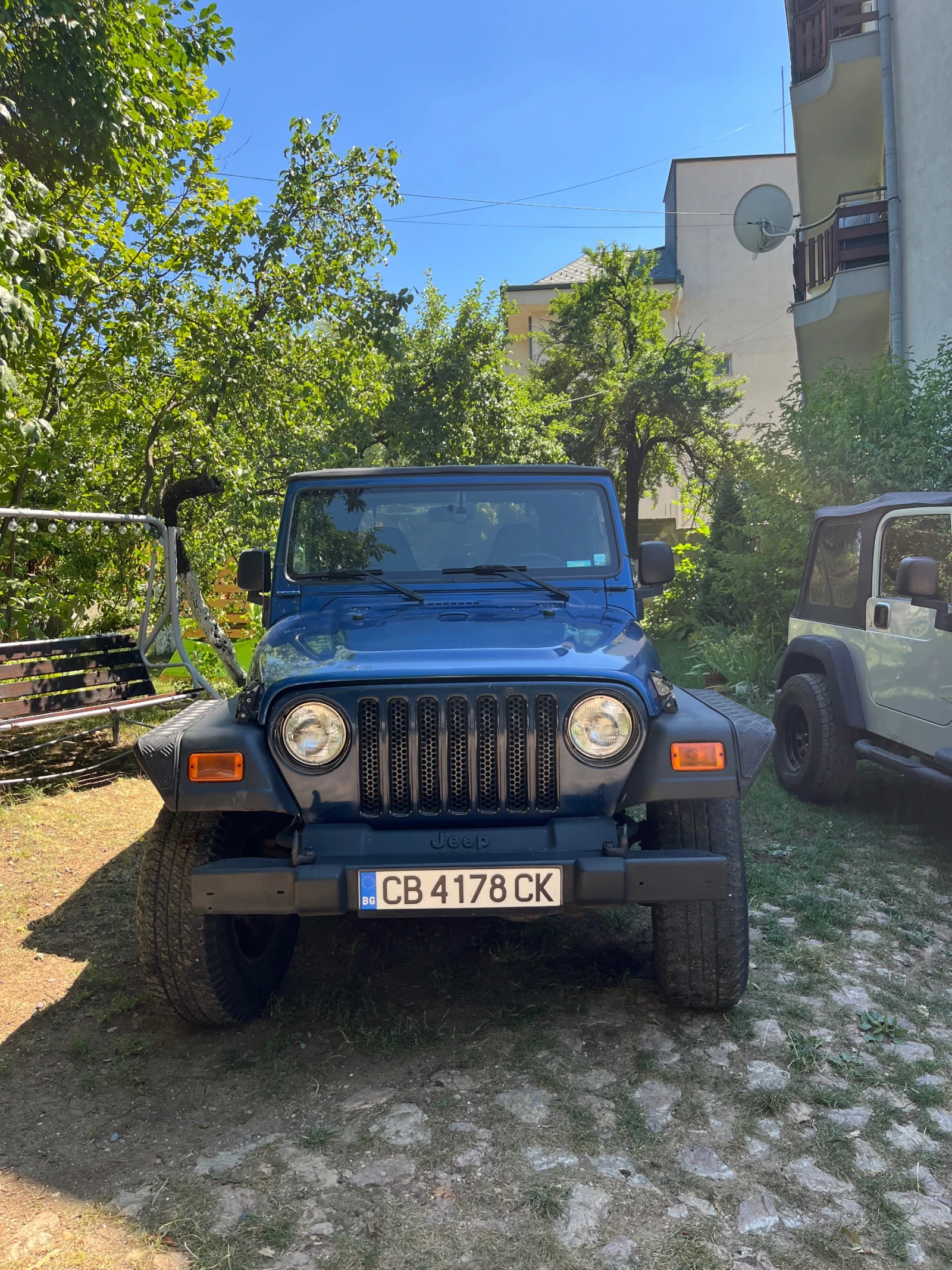 Jeep Wrangler, снимка 3 - Автомобили и джипове - 55242643