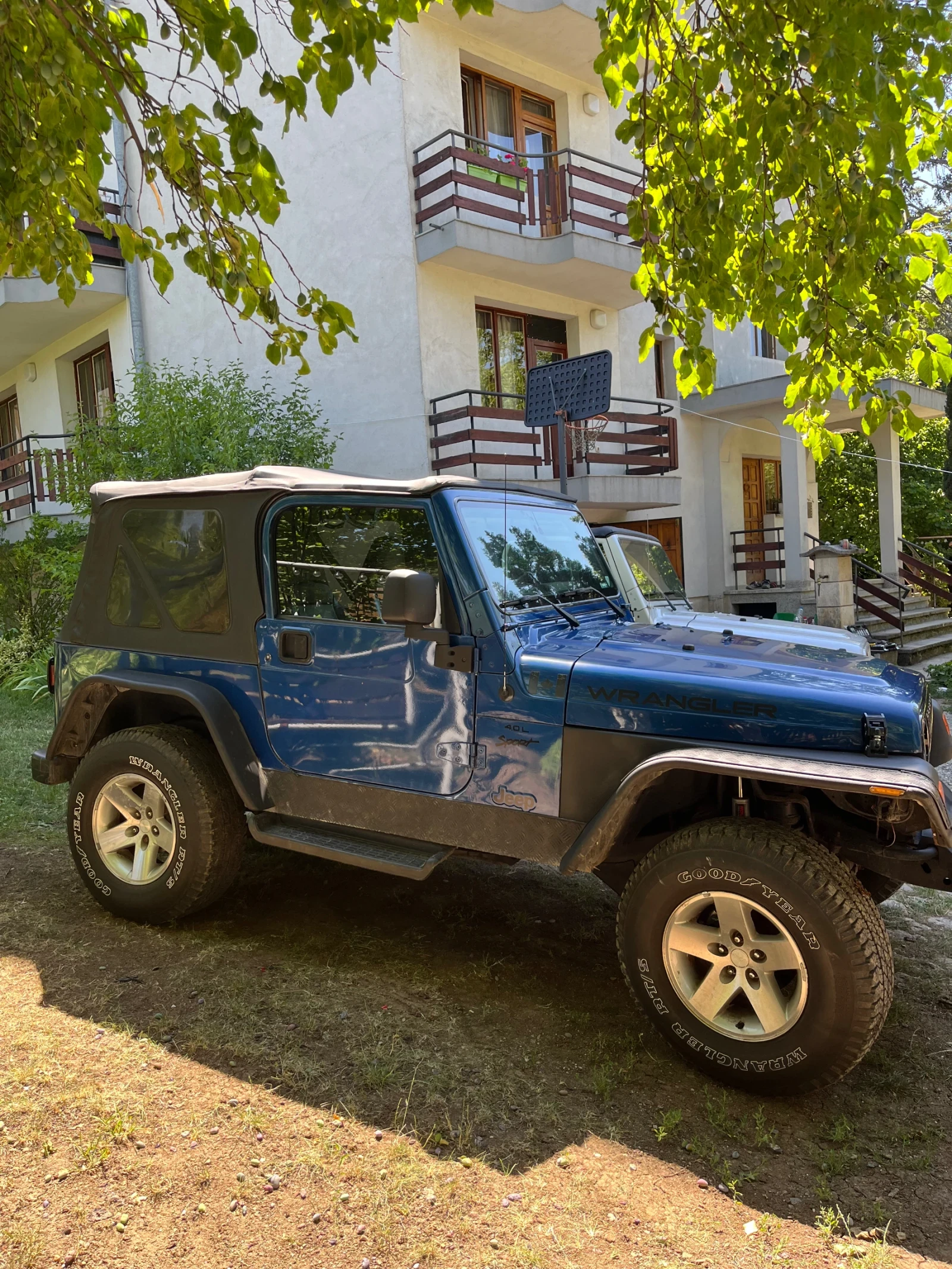 Jeep Wrangler, снимка 7 - Автомобили и джипове - 55242643