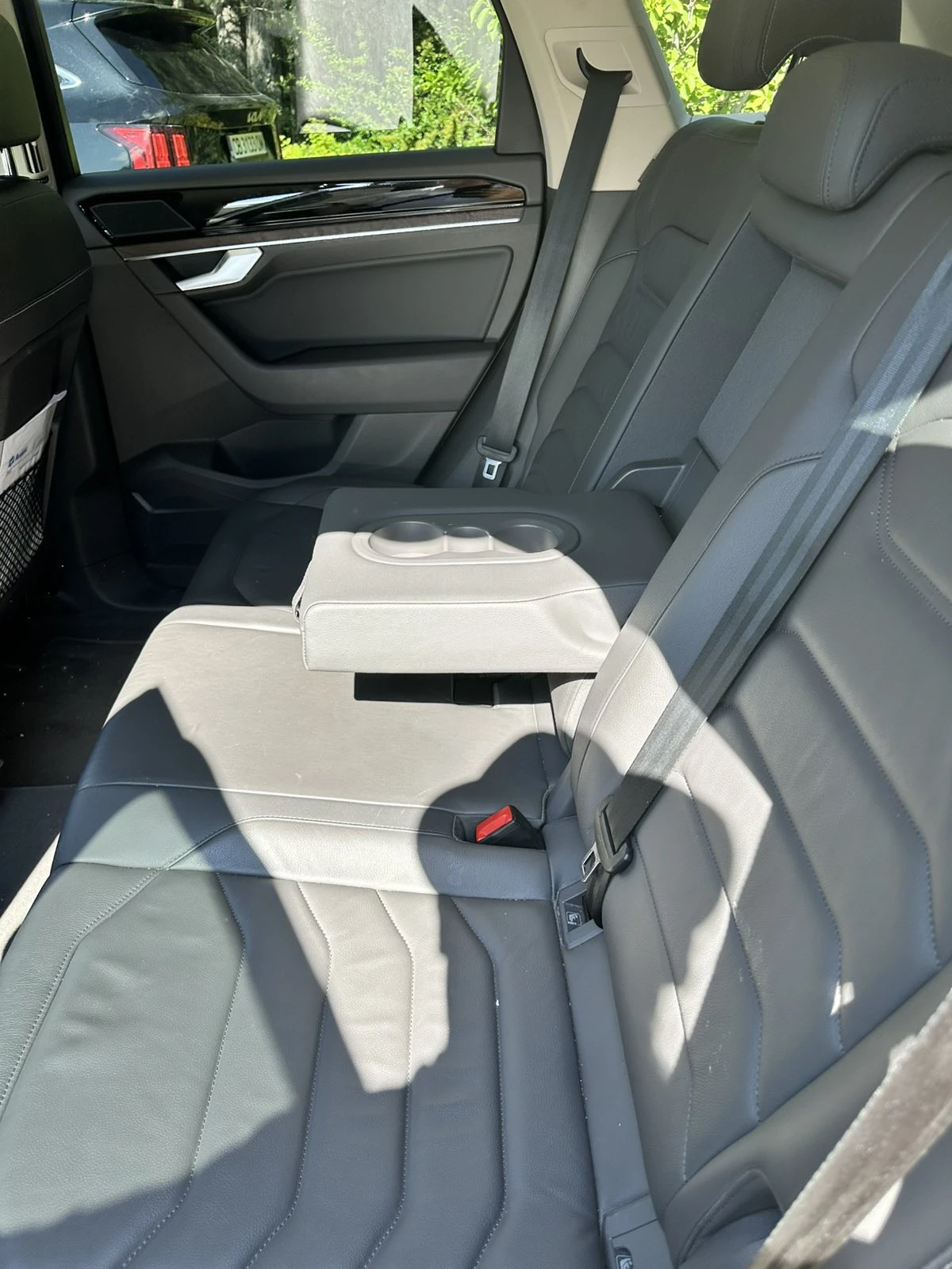 VW Touareg, снимка 10 - Автомобили и джипове - 55613242