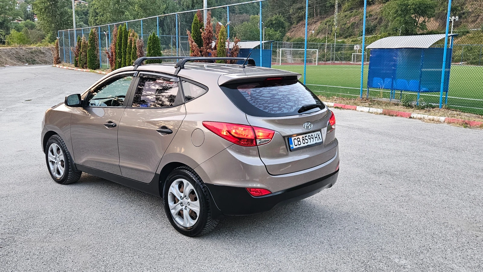 Hyundai IX35 2.4 AVTOMAT/KLIMATIK/EURO5, снимка 4 - Автомобили и джипове - 55781665