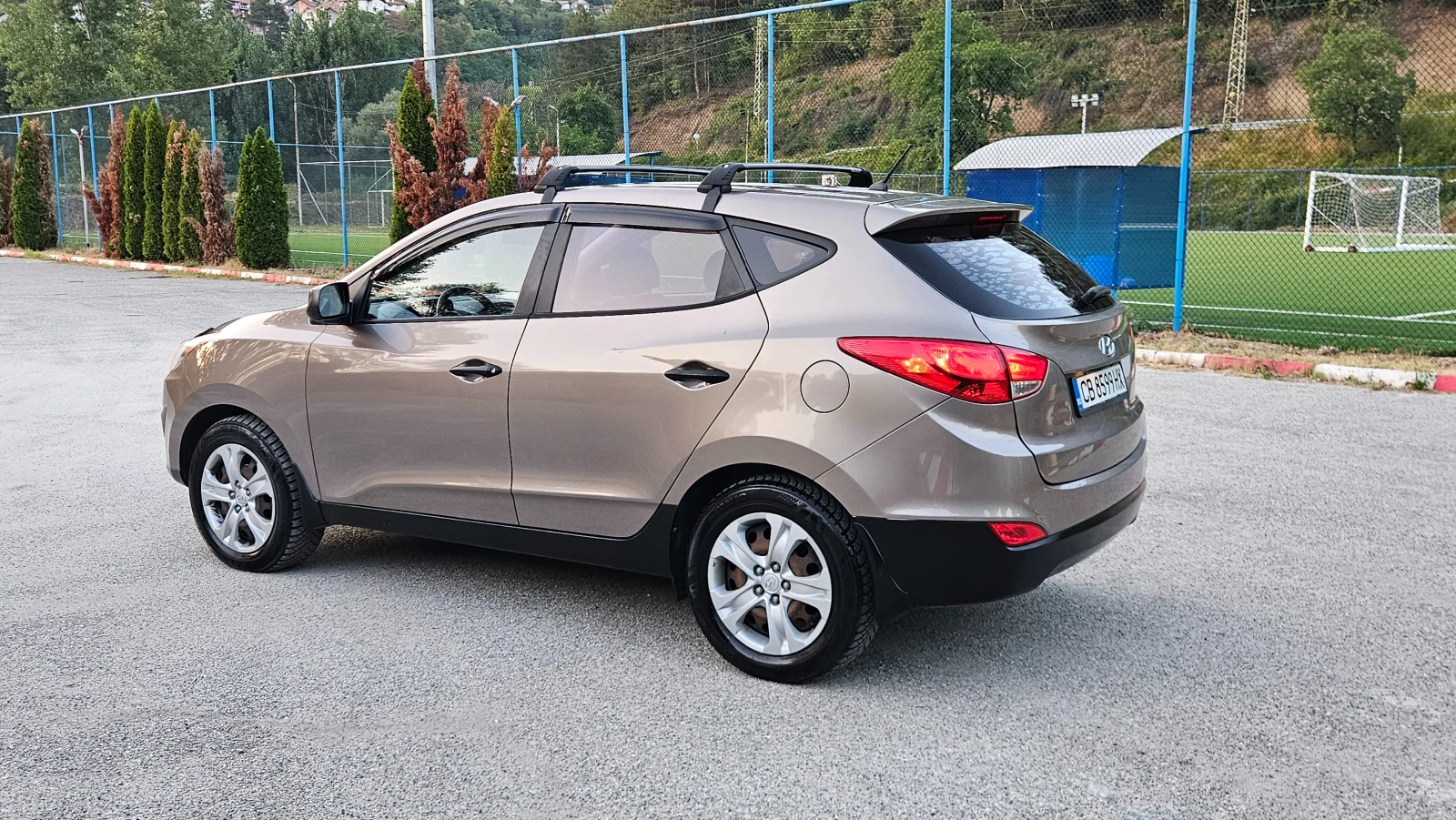Hyundai IX35 2.4 AVTOMAT/KLIMATIK/EURO5, снимка 3 - Автомобили и джипове - 55781665