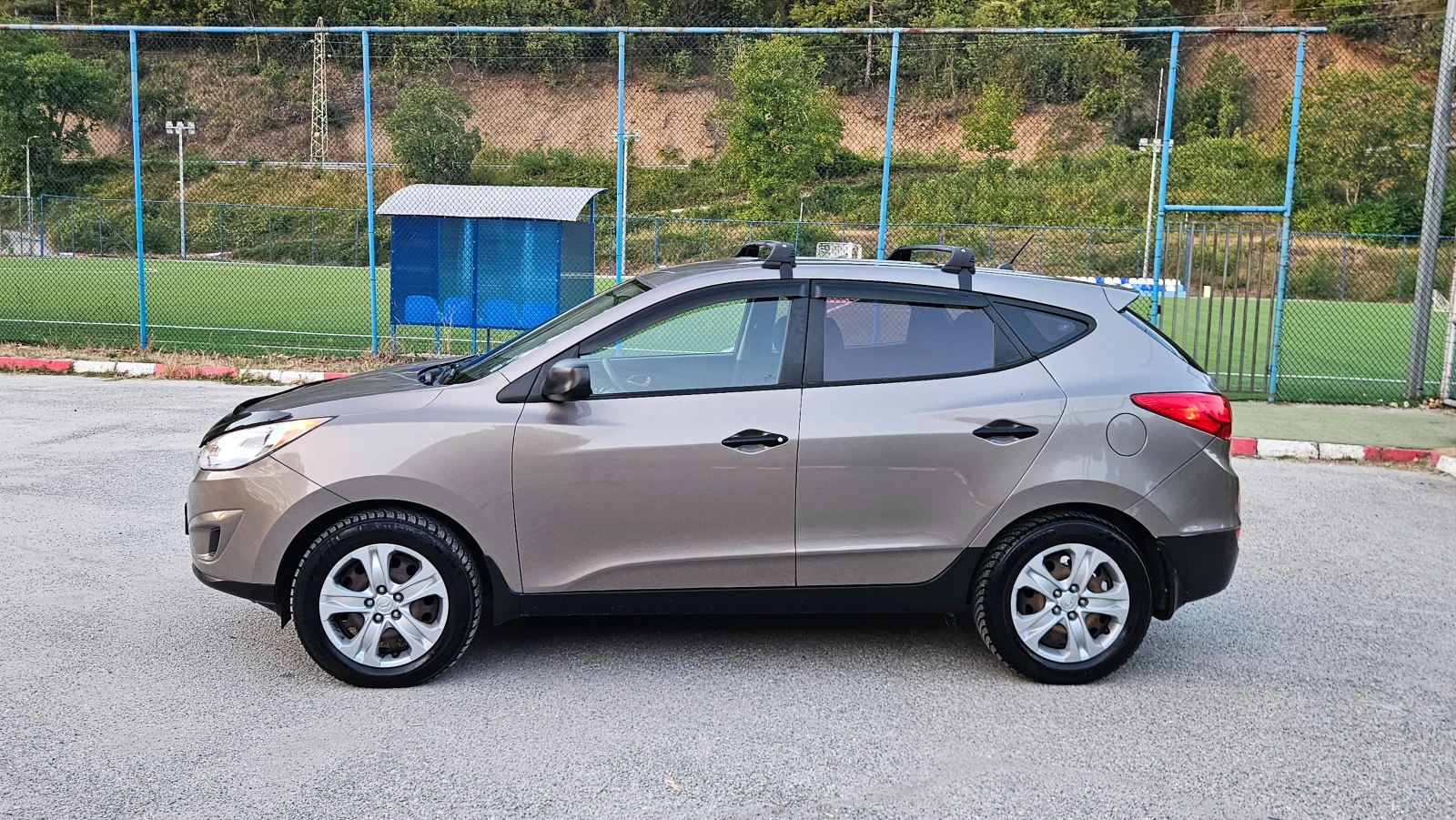 Hyundai IX35 2.4 AVTOMAT/KLIMATIK/EURO5, снимка 2 - Автомобили и джипове - 55781665