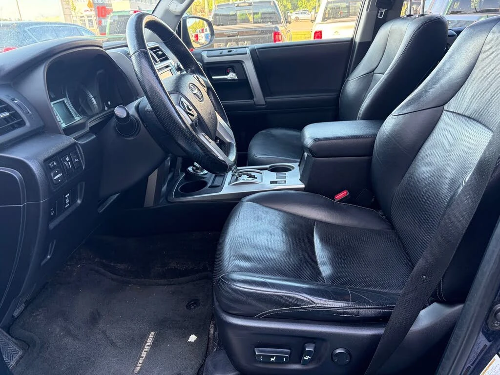 Toyota 4runner 4.0* V6* ПОДГРЕВ* КАМЕРА* КЕЙЛЕС* LANE* ASSIST, снимка 6 - Автомобили и джипове - 55838973