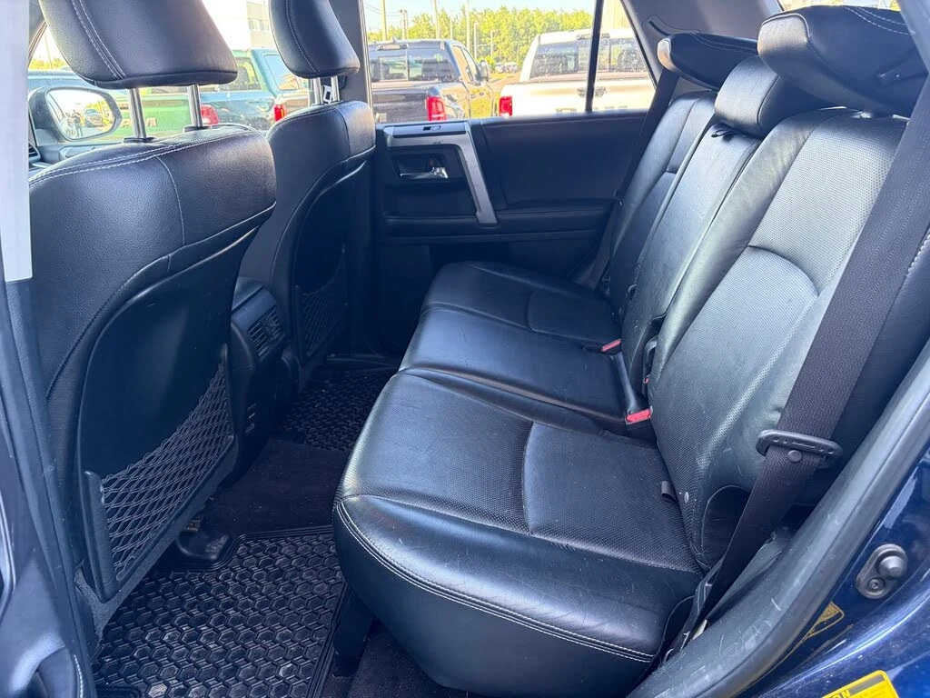 Toyota 4runner 4.0* V6* ПОДГРЕВ* КАМЕРА* КЕЙЛЕС* LANE* ASSIST, снимка 9 - Автомобили и джипове - 55838973