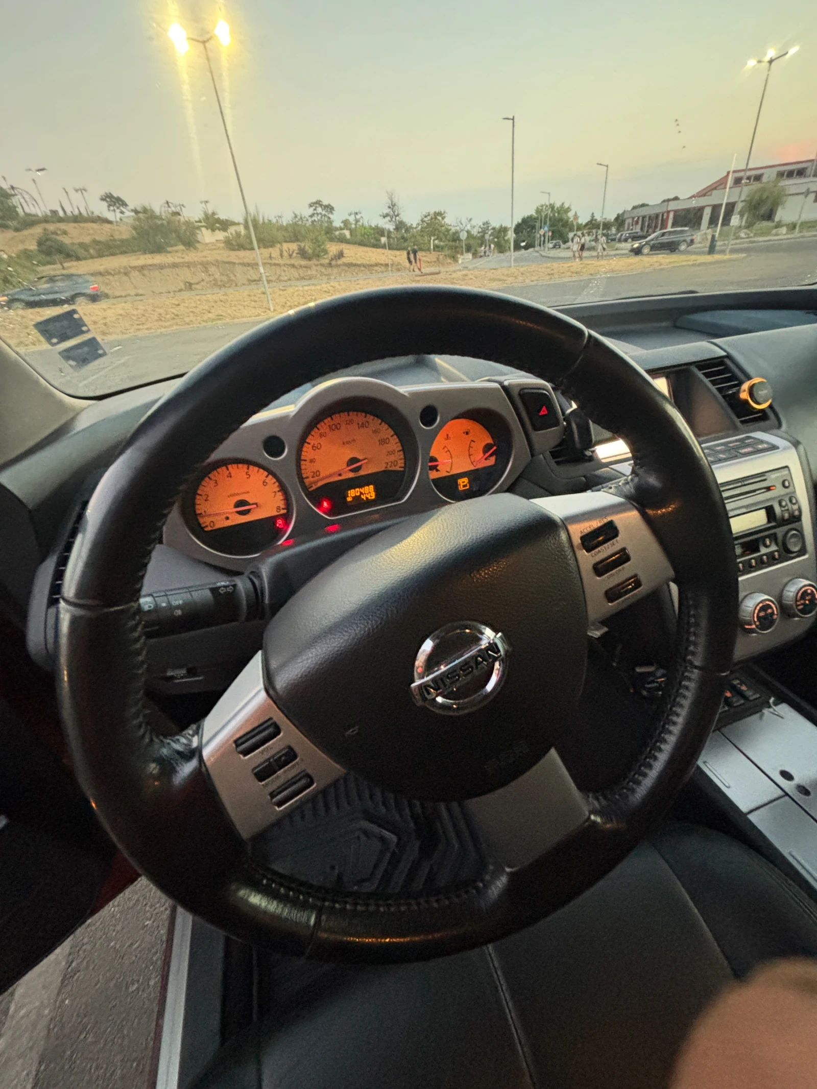 Nissan Murano, снимка 12 - Автомобили и джипове - 55920413