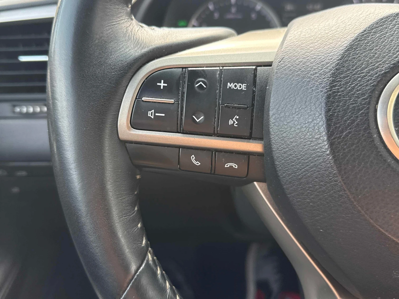 Lexus RX 350 * AWD 4dr * АВТОКРЕДИТ БЕЗ ПЪРВОНАЧАЛНА  ВНОСКА* , снимка 15 - Автомобили и джипове - 55976524