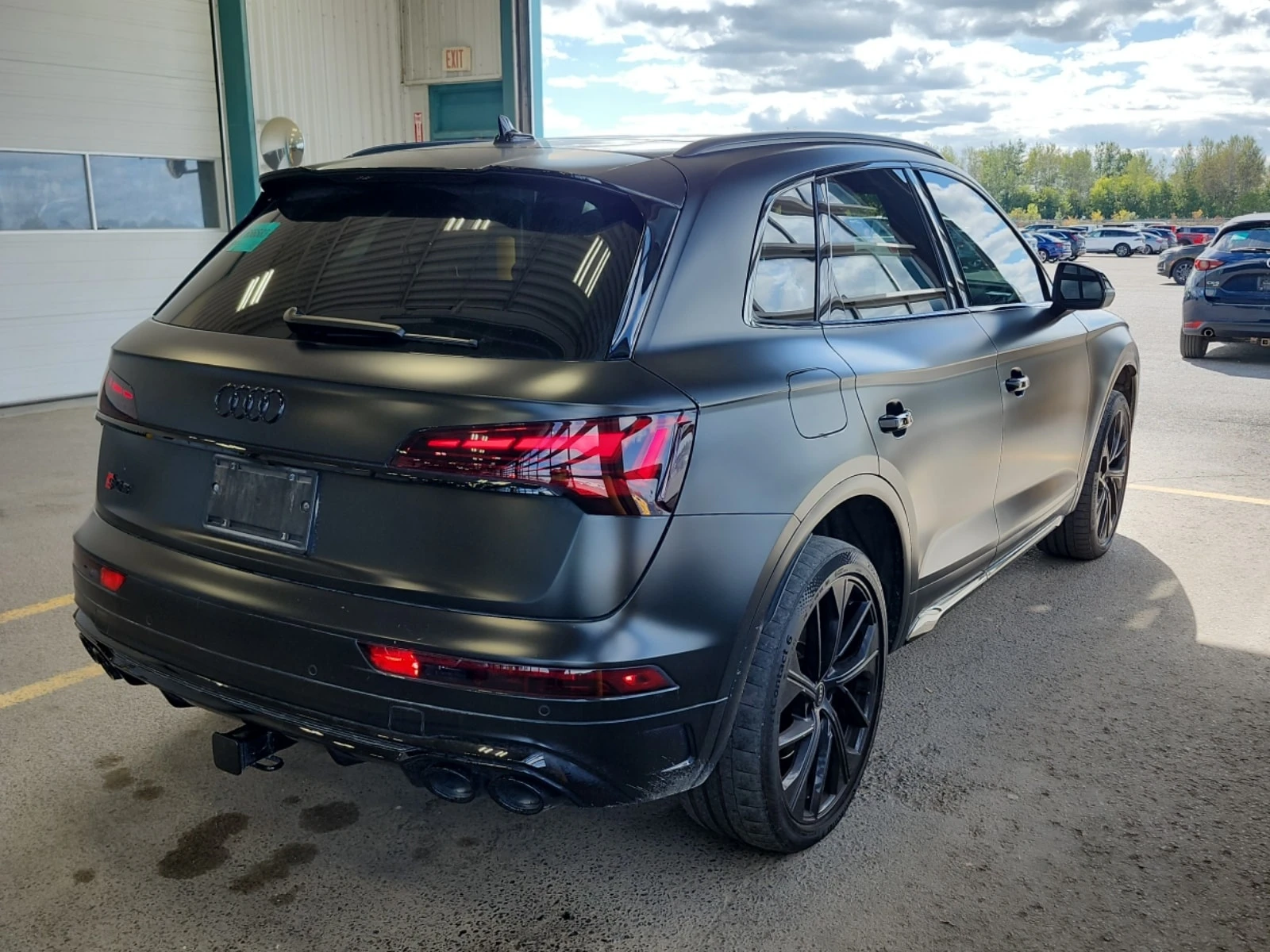 Audi SQ5 * PROGRESSIV * CARFAX * ЦЕНА ДО БГ, снимка 3 - Автомобили и джипове - 56085175