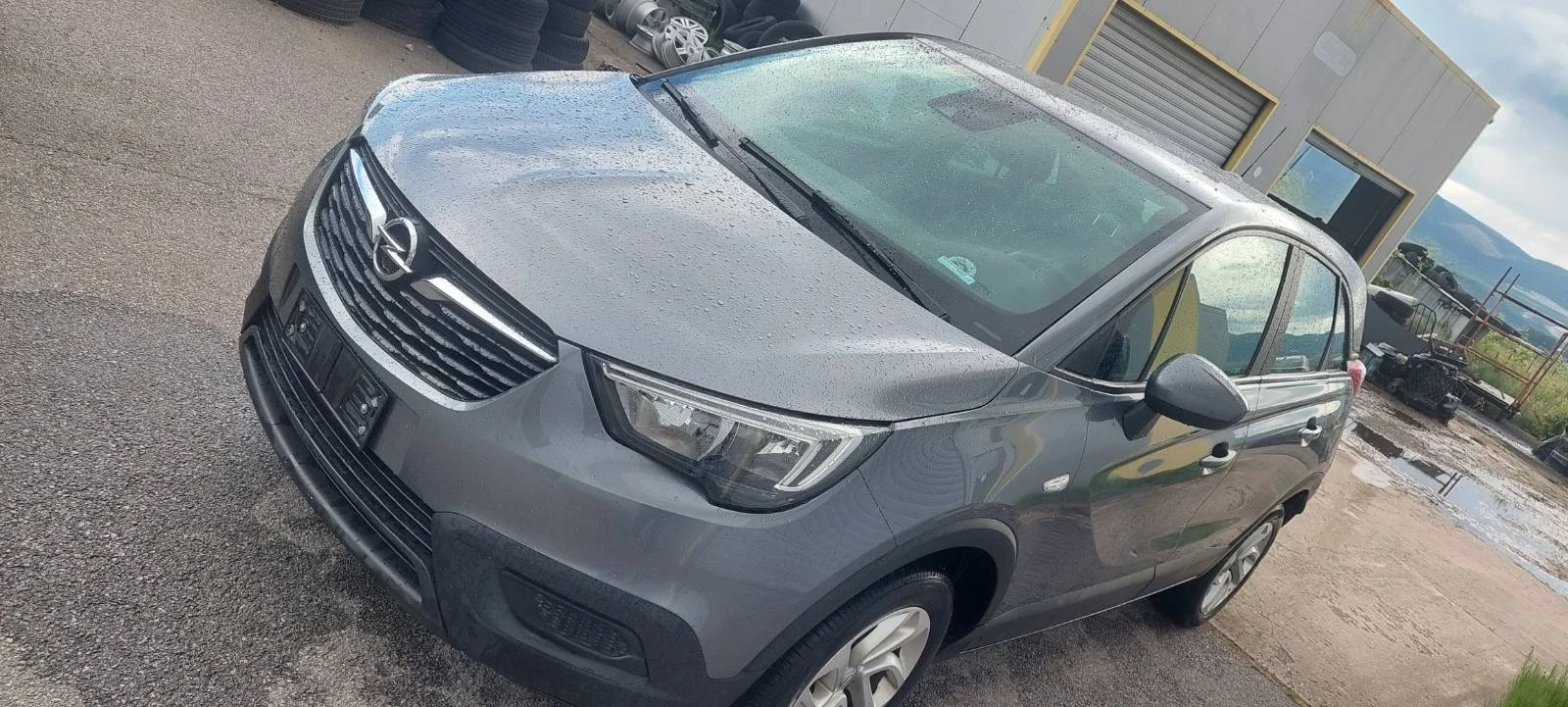 Opel Crossland X 1, 6, снимка 2 - Автомобили и джипове - 56139668