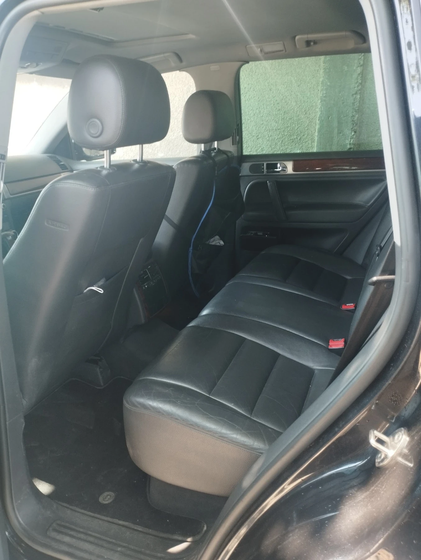 VW Touareg, снимка 10 - Автомобили и джипове - 56215801