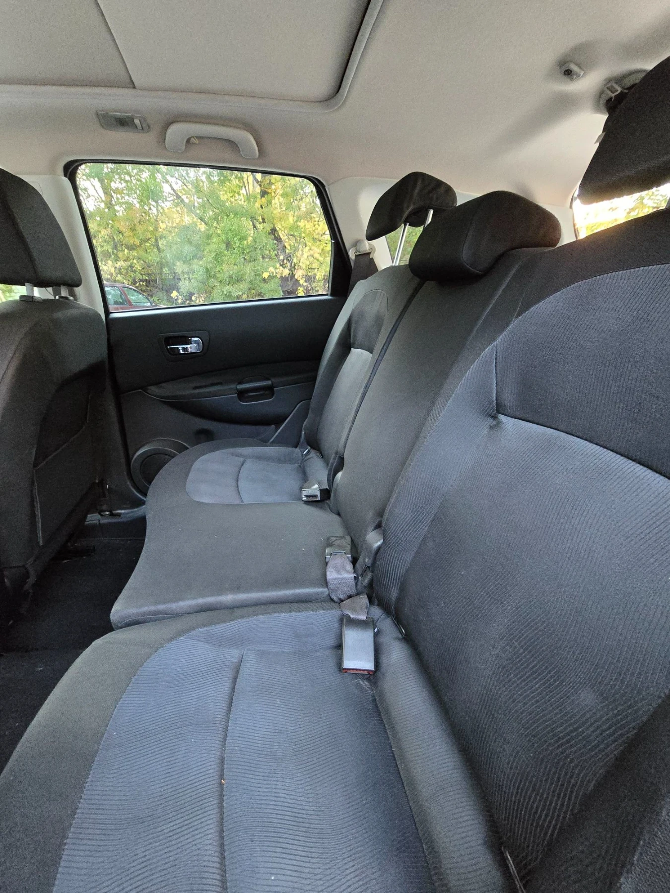 Nissan Qashqai 2.0 DCI, снимка 9 - Автомобили и джипове - 56508519