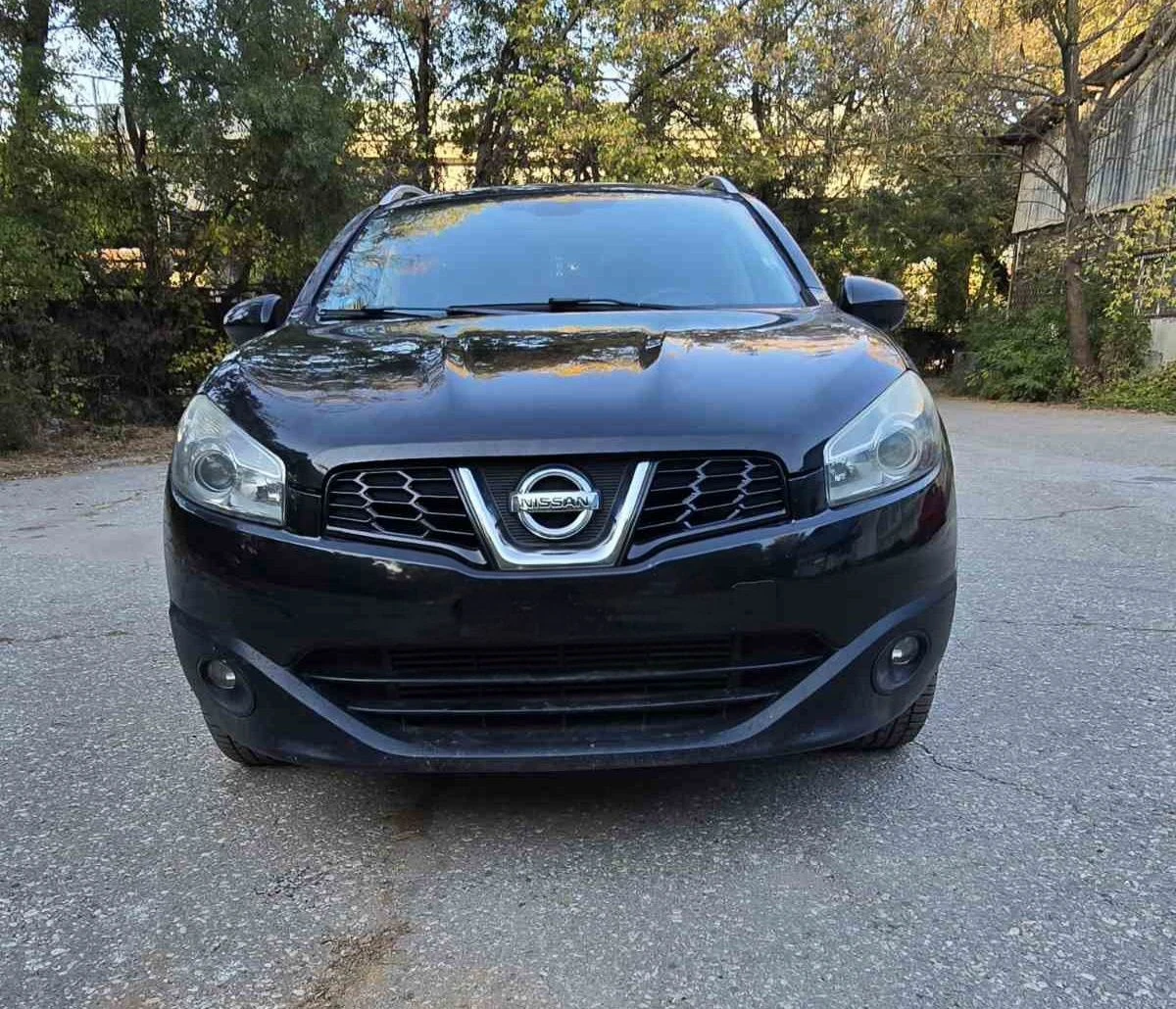 Nissan Qashqai 2.0 DCI, снимка 4 - Автомобили и джипове - 56508519