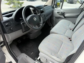 VW Crafter 2.5TDI до 3.5т. 4.20м. Климатроник Euro 5 , снимка 15