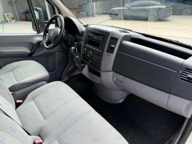 VW Crafter 2.5TDI до 3.5т. 4.20м. Климатроник Euro 5 , снимка 13