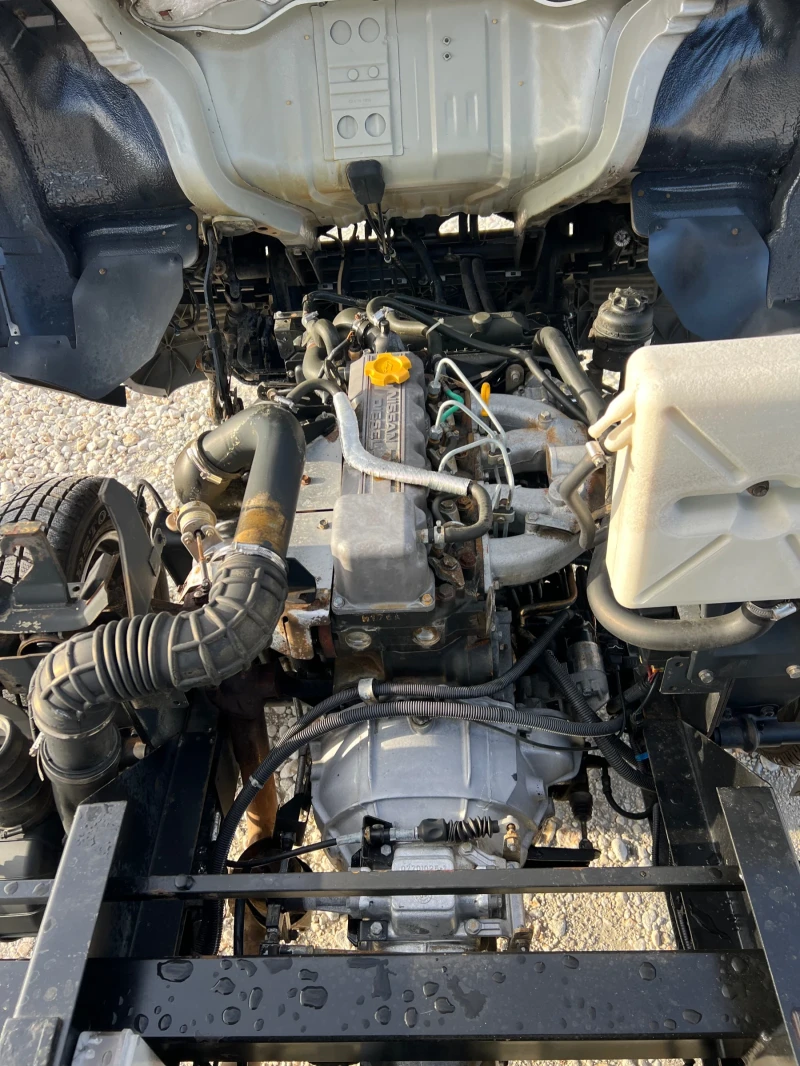 Nissan Capstar 3.0 TDI до 3.5 тона, снимка 15 - Бусове и автобуси - 52596669