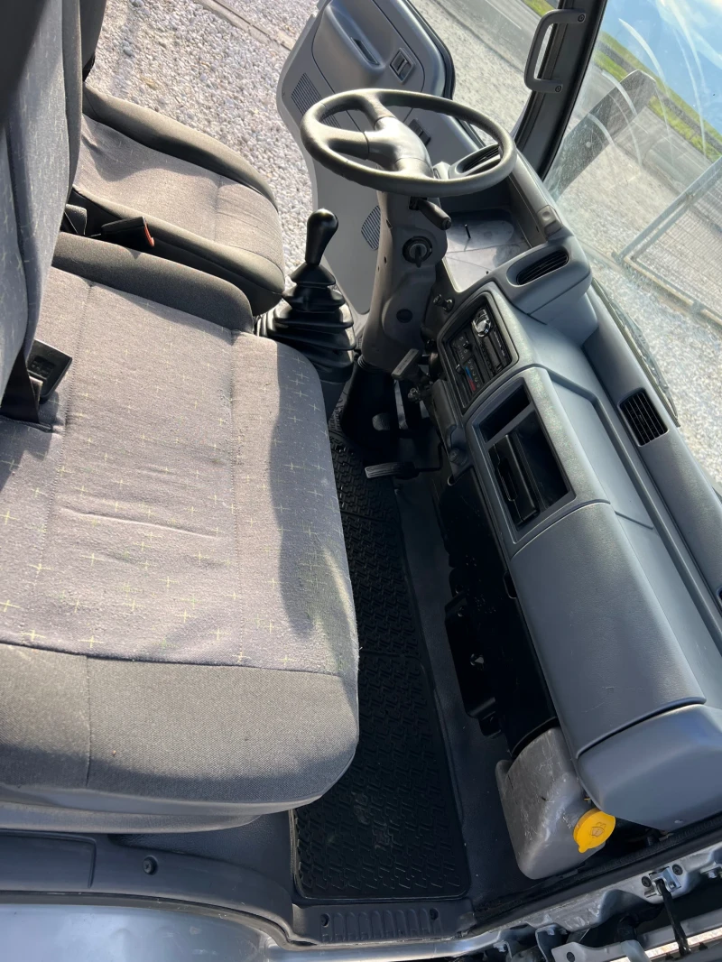 Nissan Capstar 3.0 TDI до 3.5 тона, снимка 17 - Бусове и автобуси - 52596669