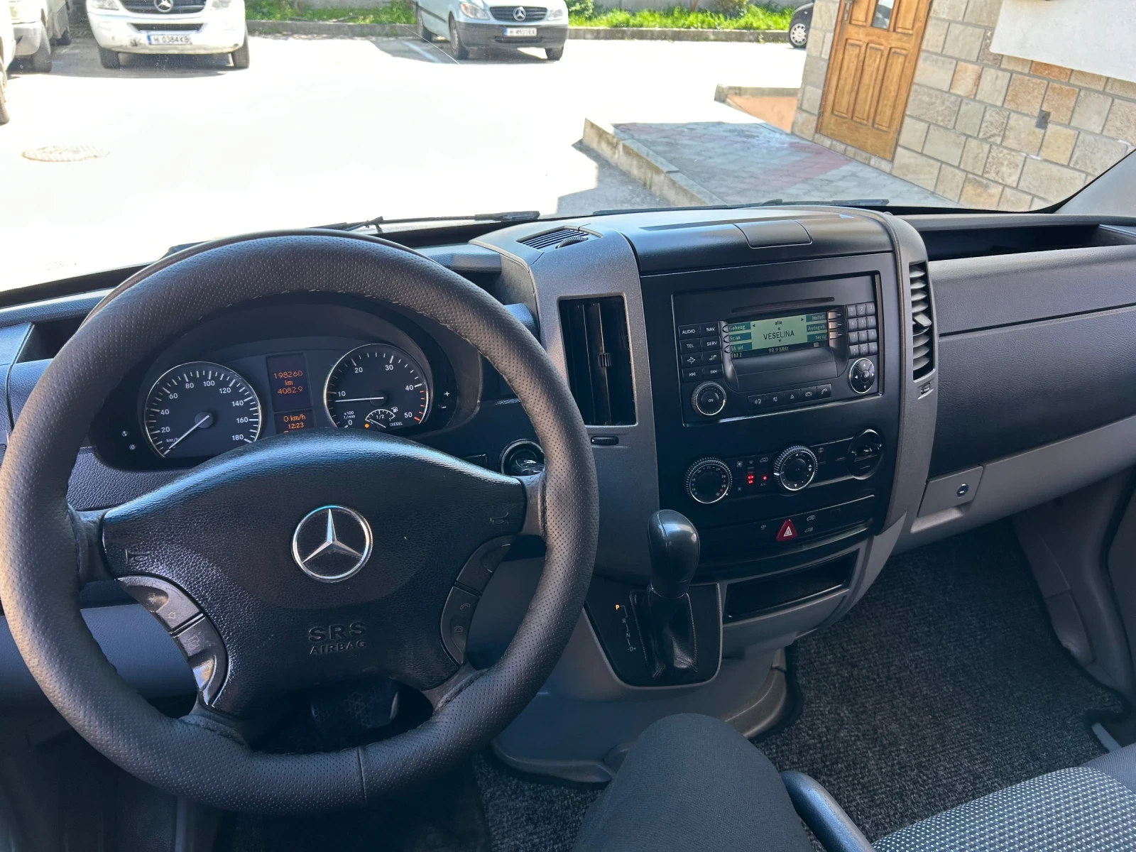 Mercedes-Benz Sprinter 316 2.2CDI КЛИМАТИК - изображение 10