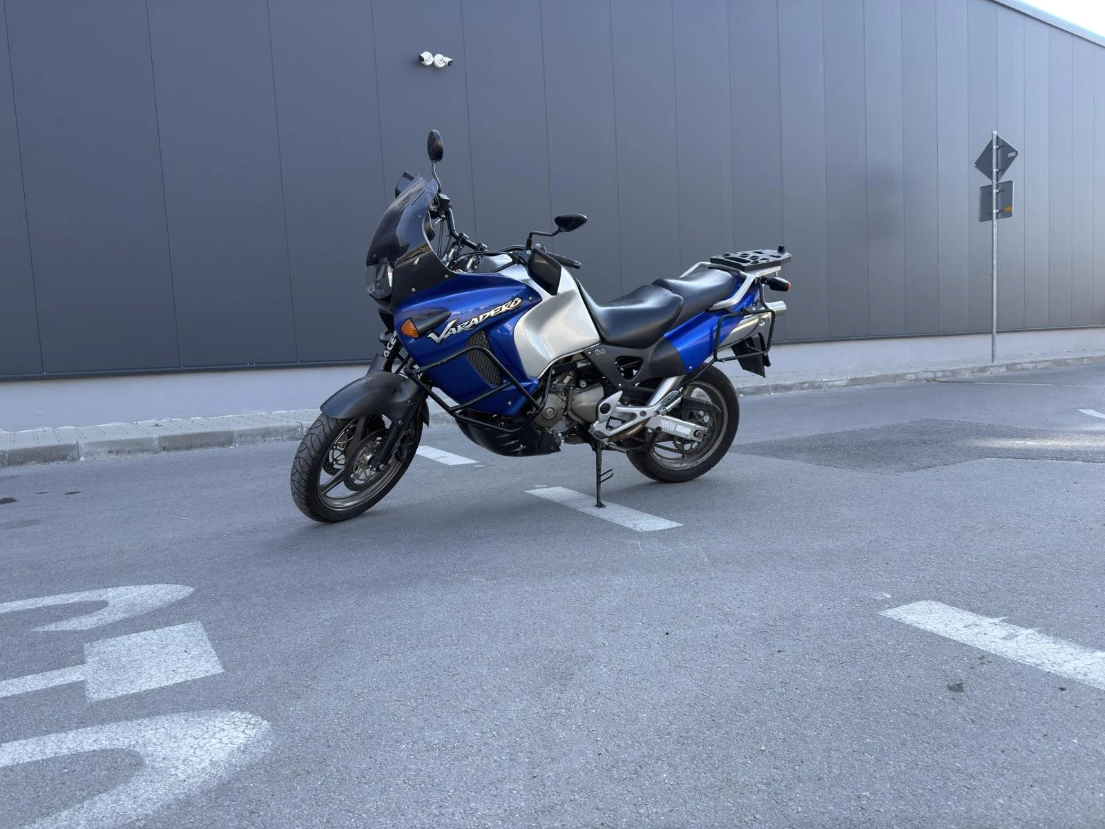 Honda Varadero XL1000V, снимка 13 - Мотоциклети и мототехника - 54806347