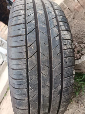 Гуми с джанти Kumho 205/50R17, снимка 4 - Гуми и джанти - 49606178