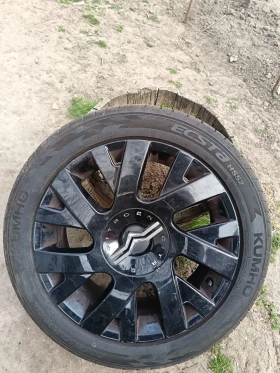 Гуми с джанти Kumho 205/50R17, снимка 1 - Гуми и джанти - 49606178