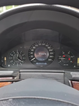 Mercedes-Benz E 280, снимка 10