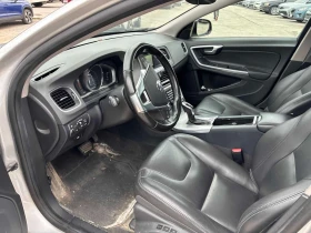 Volvo V60 Cross Country * T5 * CARFAX * БЕЗ ПЪРВОНАЧАЛНА ВНОСКА, снимка 5
