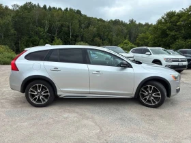 Volvo V60 Cross Country * T5 * CARFAX * БЕЗ ПЪРВОНАЧАЛНА ВНОСКА, снимка 3