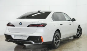 BMW 740 d xDrive = M-Sport= Shadow Line Гаранция, снимка 2