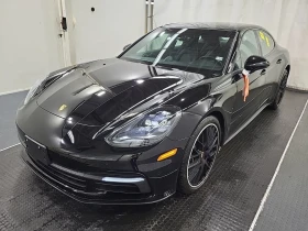 Porsche Panamera Base / 4  CARFAX