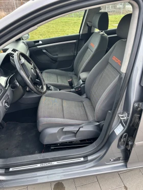 VW Golf - 2500 € / 4889.57 лв. - 68717850 2