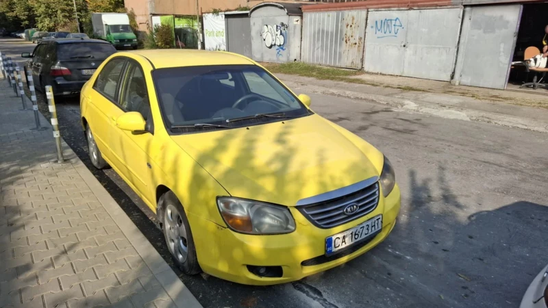 Kia Cerato, снимка 1 - Автомобили и джипове - 47899608