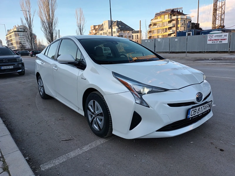 Toyota Prius 1.8 Hybrid/121к.с., снимка 2 - Автомобили и джипове - 48932082