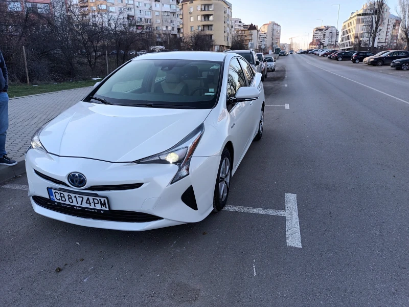 Toyota Prius 1.8 Hybrid/121к.с., снимка 6 - Автомобили и джипове - 48932082