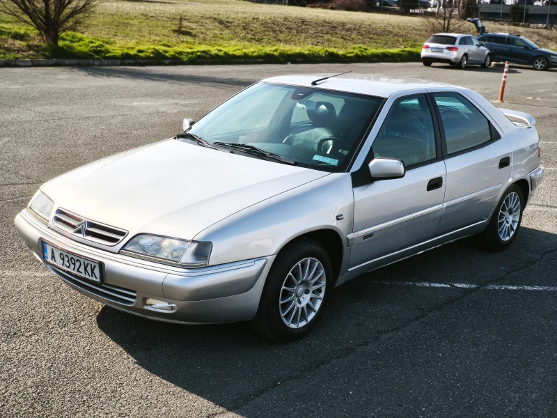 Citroen Xantia 2.0i 16V 132 кс Exclusive, снимка 1 - Автомобили и джипове - 49460702