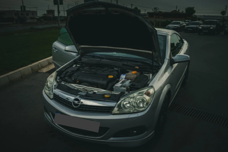 Opel Astra Twin Top / Cabrio, снимка 3 - Автомобили и джипове - 51940151