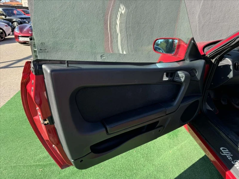 Alfa Romeo Gtv 1.8 TWIN SPARK, снимка 8 - Автомобили и джипове - 51943027